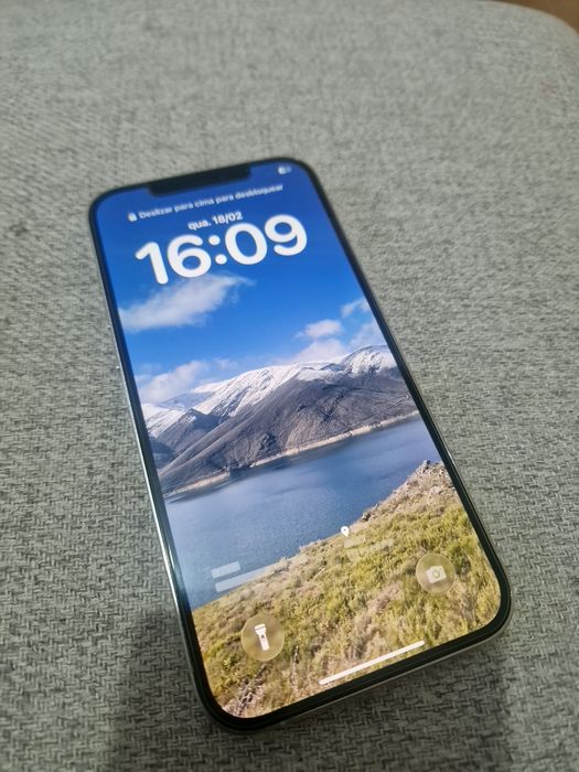 Apple iPhone 12 Pro Max 128GB Branco
128GB
Branco 
iOS 26

Com carrega