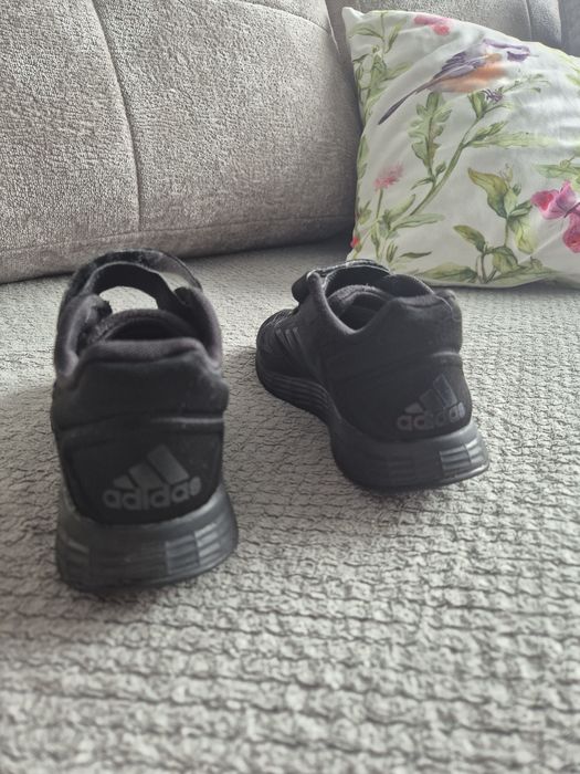 Buty Adidas r.31,5