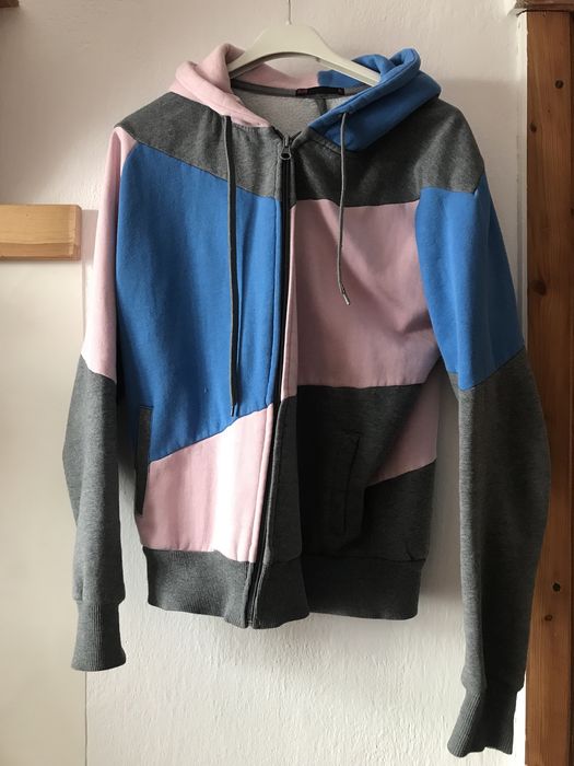Bluza kolorowa S/M z kapturem i kieszeniami