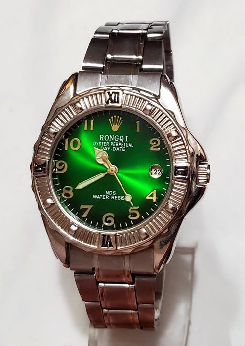 Часы Rolex в хроме зелёный циферблат 90е года времён позднего ссср