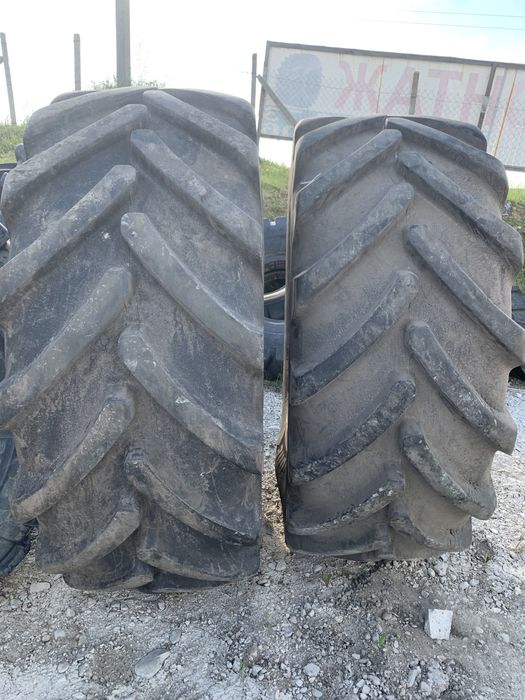 Шини Bridgestone 800/70 R32