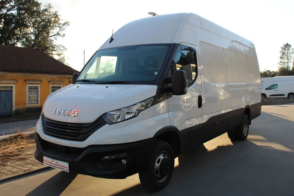 Iveco DAILY 35-160 // 18M3 // 2023