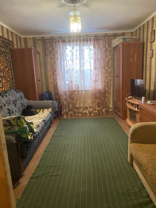 Будинок  в передмісті Житомира село Пряжів