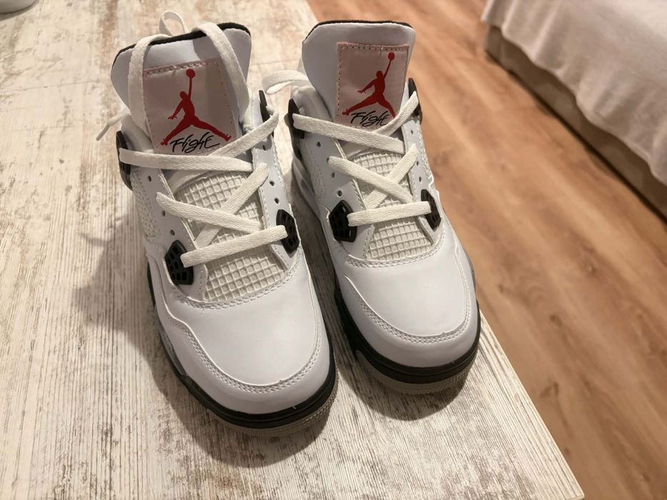 Nowe buty sportowe, rozmiar 37, 5