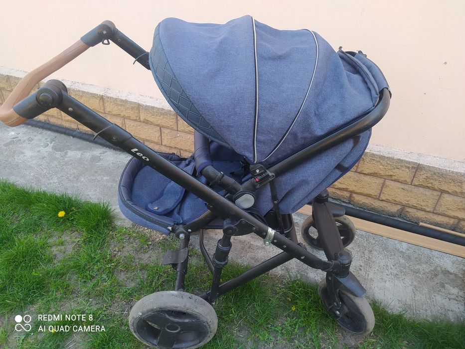 Продам детскую коляску