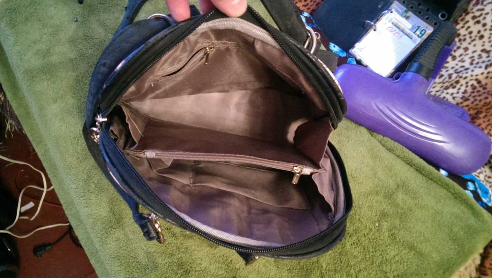 Рюкзак - сумочка (портфель ) 2в 1 Трансформер Прекрастное состояние