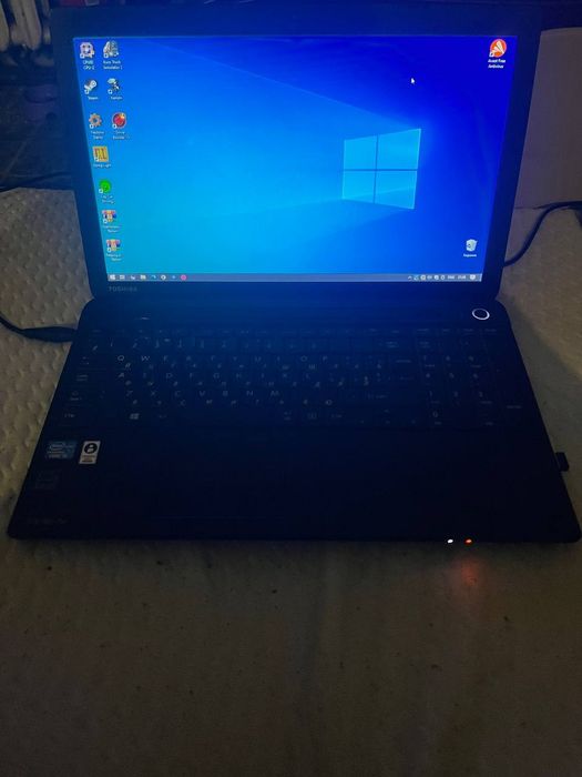 Ноутбук Toshiba satellite pro