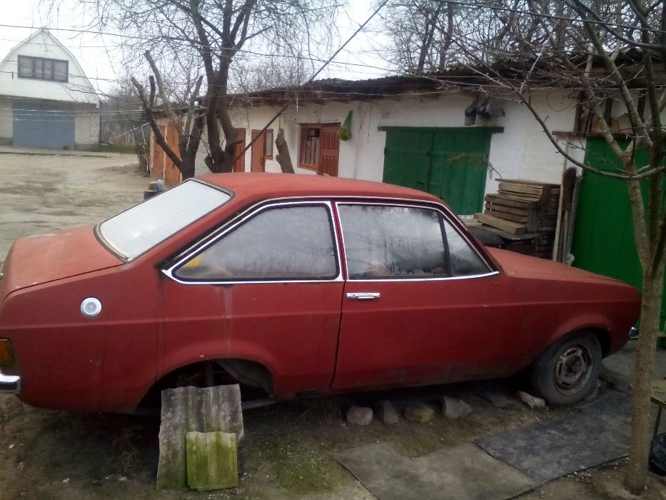 Ретро Форд Экскорд