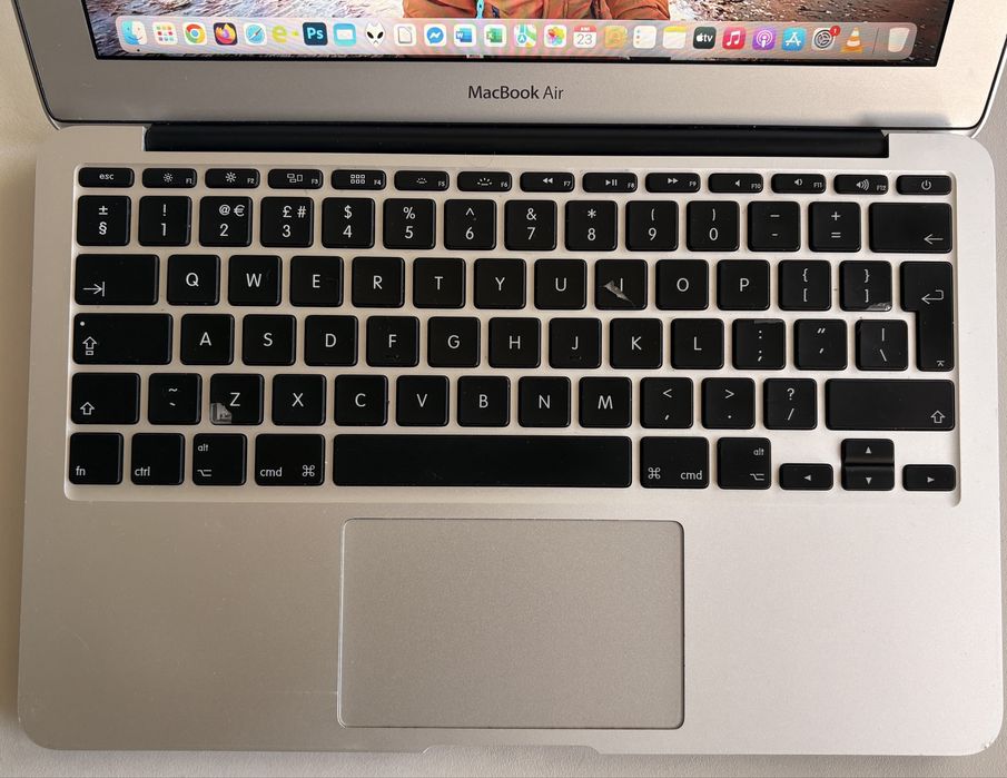 Macbook Air 11” i5