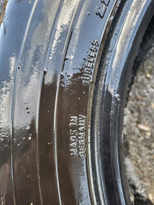 Резина Dunlop 225/60 R16 виробник Німеччина