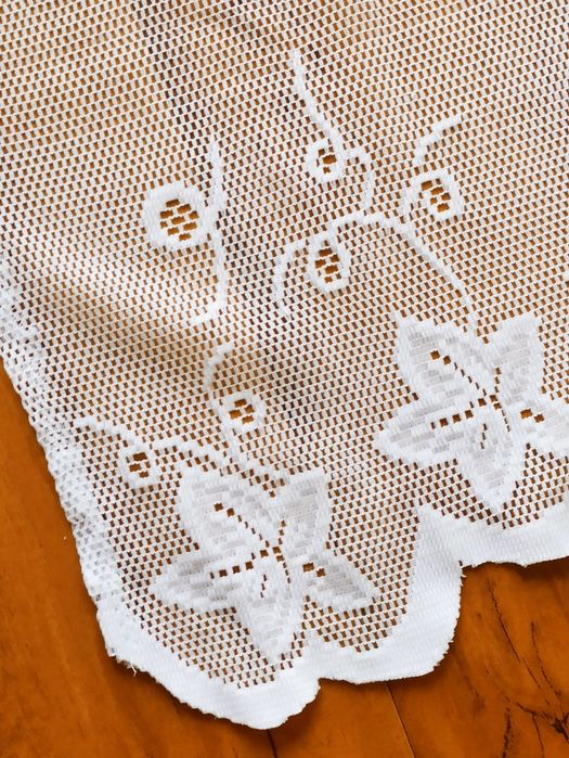 Sg krótka biała firanka 115 długość i 240 szerokości