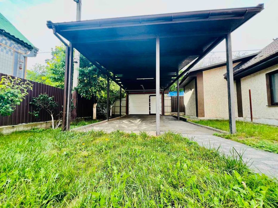 Продам будинок р-н Корея