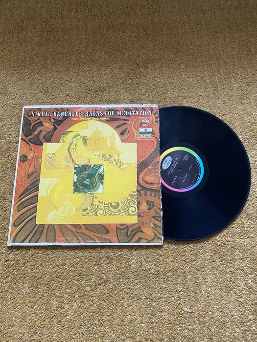 Vinil Nikhil Banerjee - Ragas for meditation