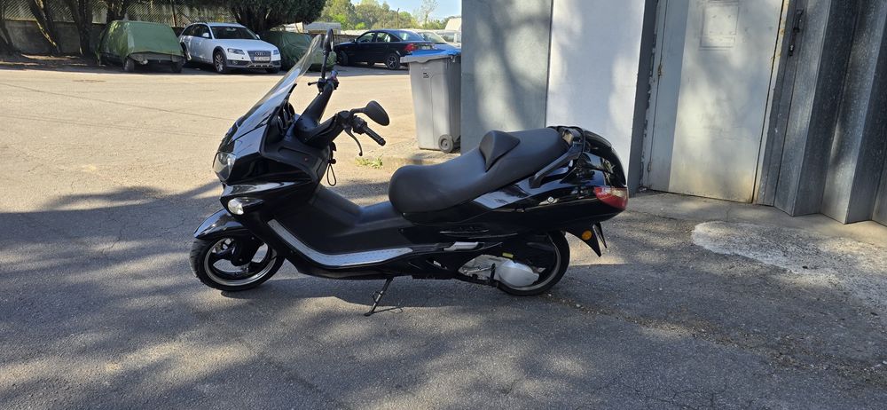 Mota 125 cc em otimo estado