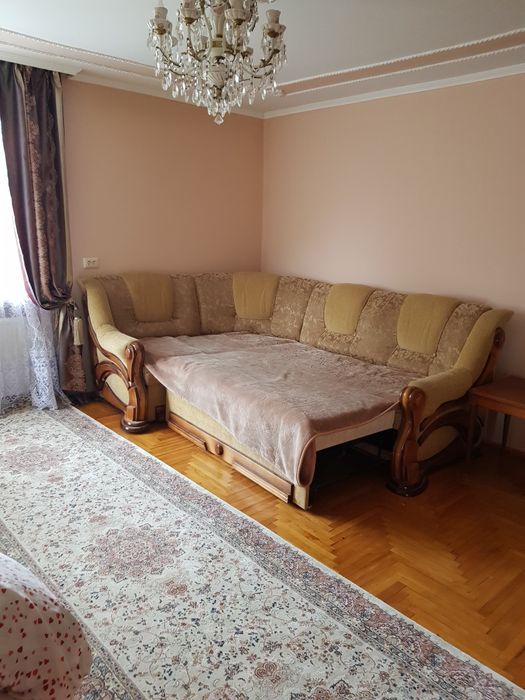 Подобово кімнати у власному будинку м. Мукачево Росвигово .