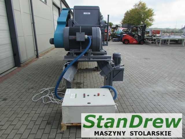 Rębak do drewna , zrzyn tartacznych  Vecoplan Hacker 55 / 26 / 2