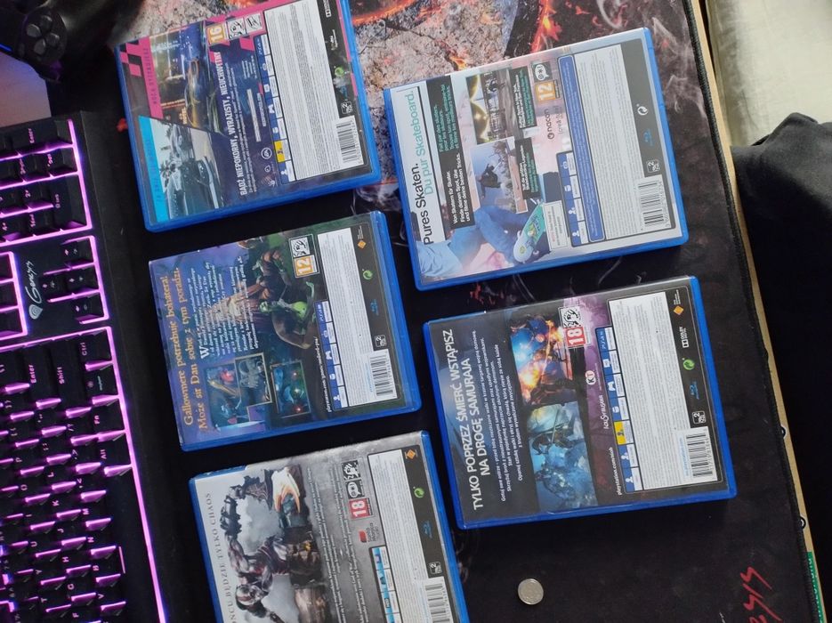 Gry ps4 w bardzo dobrym stanie