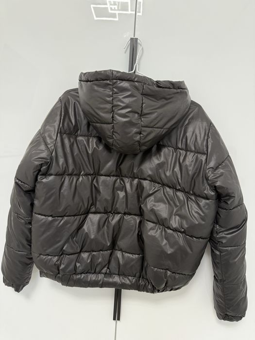 Куртка весна-осінь. У ідеальному стані.