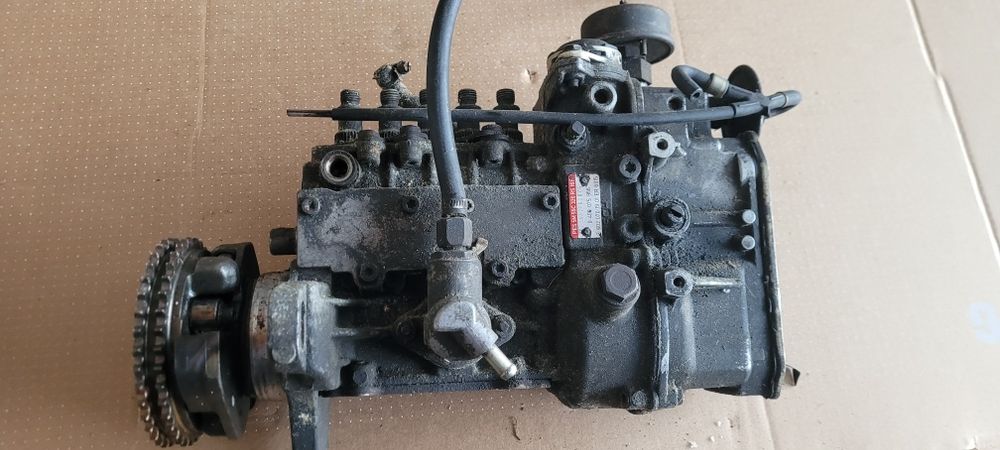 Pompa wtryskowa Mercedes 410 kaczka 2.9d