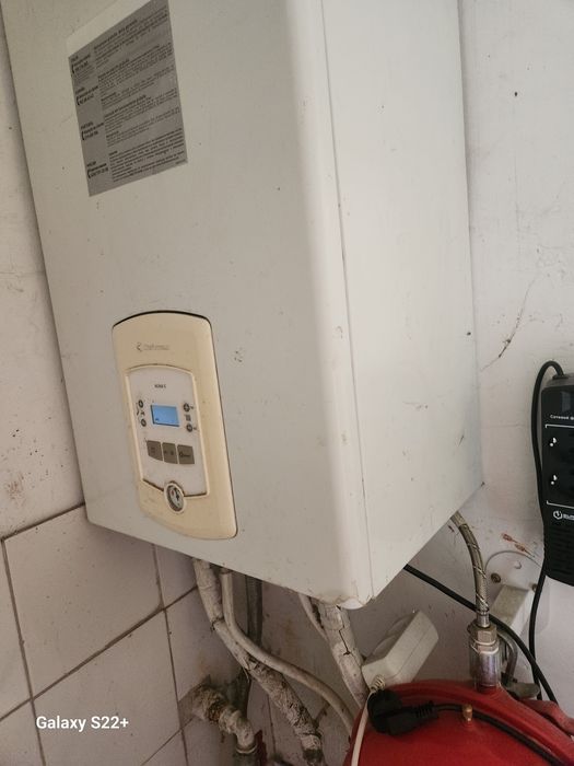 Котел газовый бу отопление работае отлично