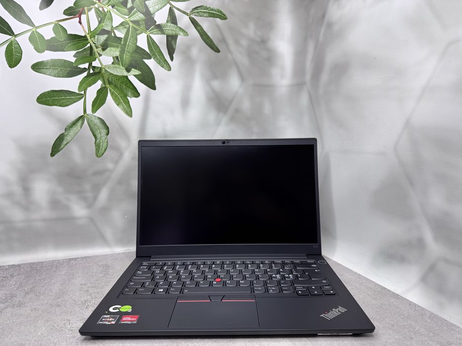 Ноутбук Lenovo ThinkPad E14 G3/Ryzen 5 5500U/8/NVMe 256 GB/14"/IPS