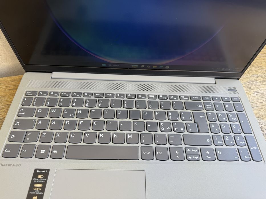 Lenovo IdeaPad 5 Como Novo