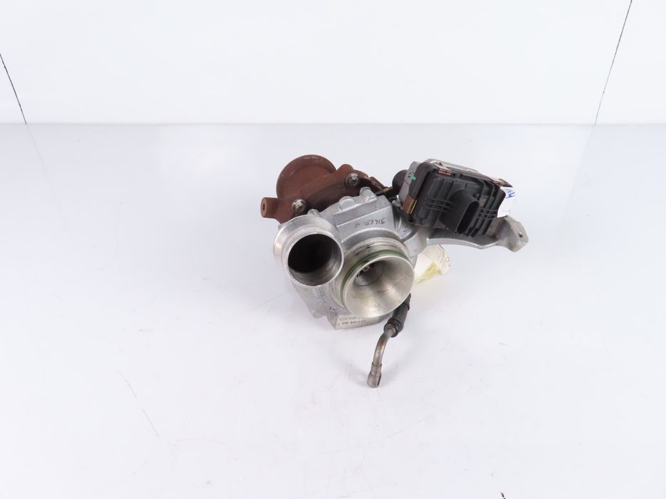 Turbo Bmw 1 Ref: 11658519476 / 8519475 / 4739841