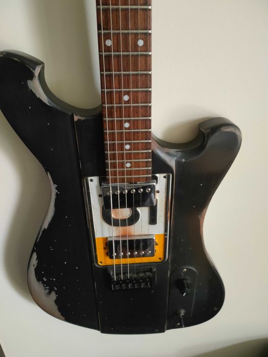 Gitara elektryczna