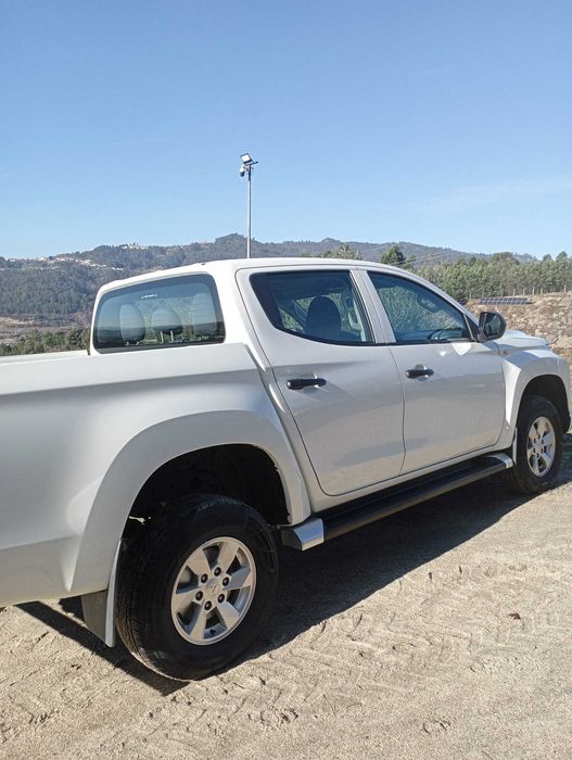 Carinha a venda Mitsubishi L200