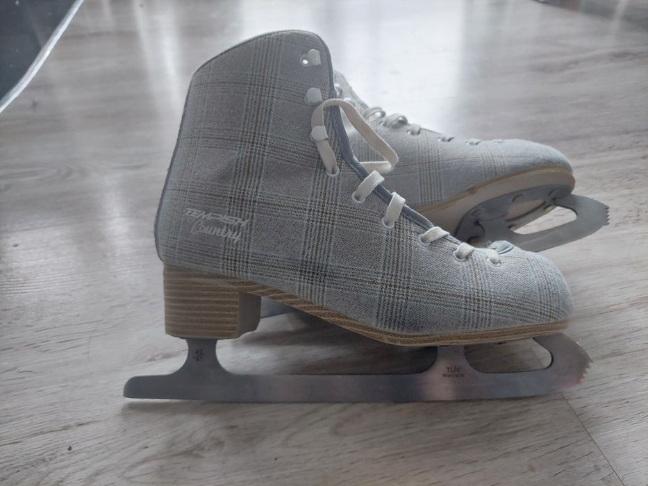Łyżwy figurowe damskie 42/43