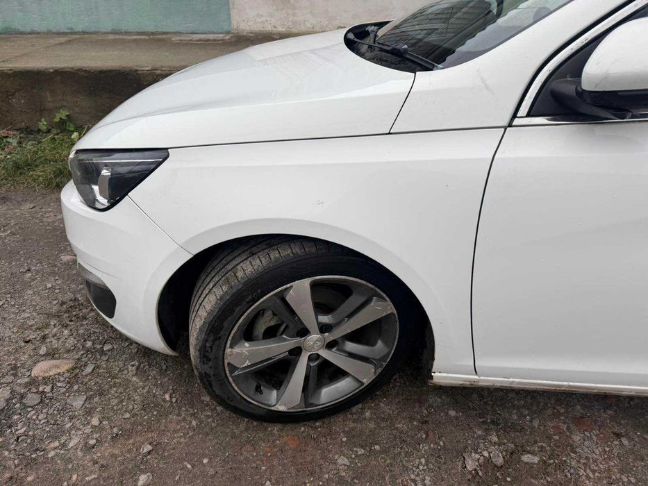 Крило переднє праве+ліве Peugeot 308t9 EWPB 2016