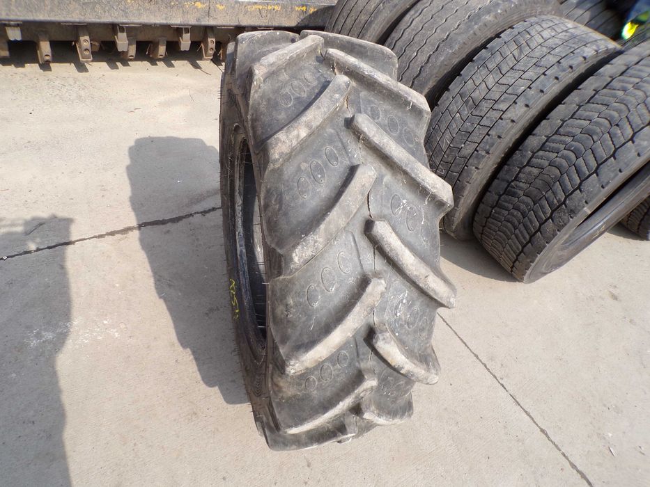 Opona 320/70R20 BKT RT765 [600 netto]