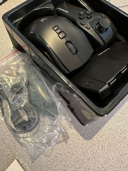 VenomX supreme mouse controller combo