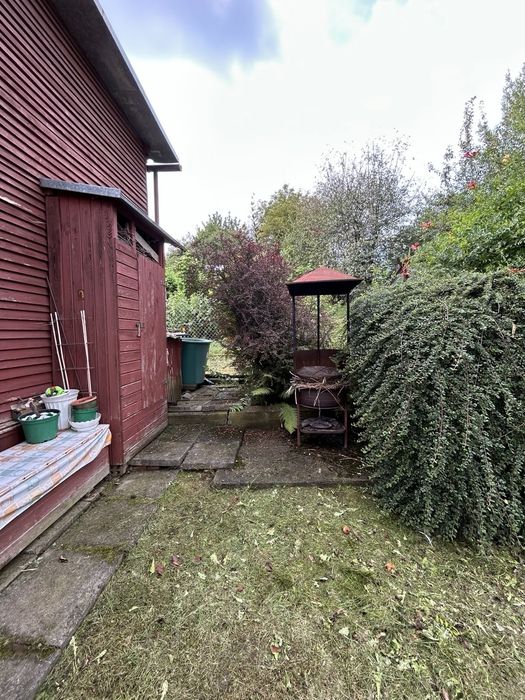 ROD "KOLEJARZ" - 3 ary z podpiwniczonym domkiem