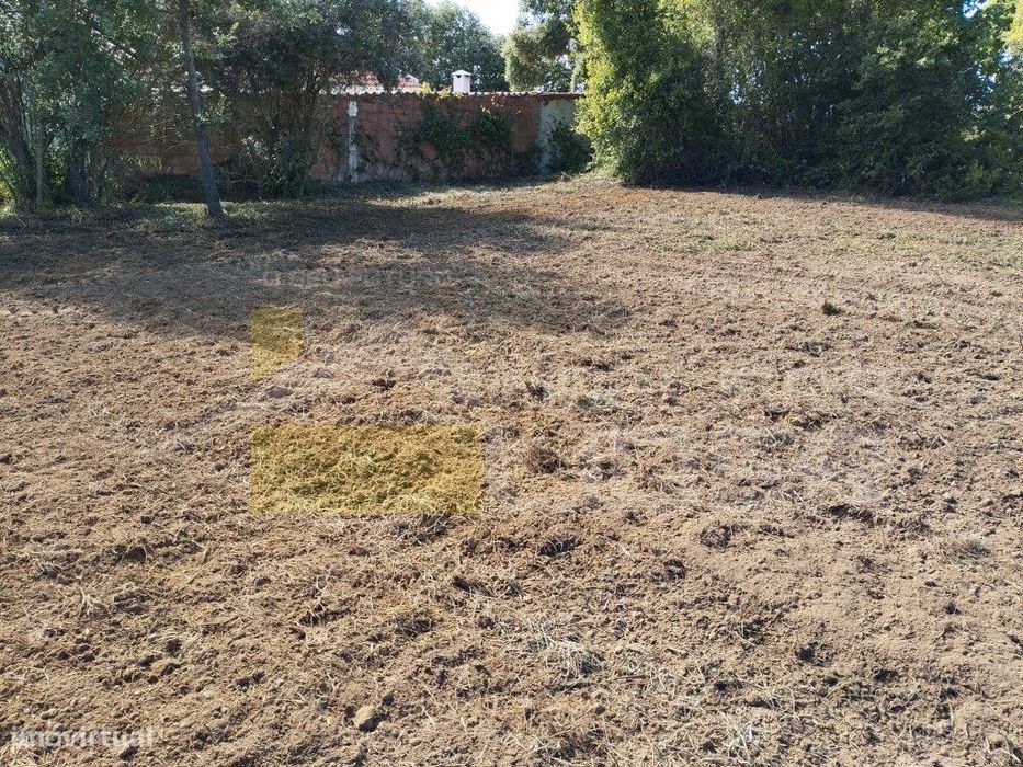 Terreno Rústico com 2.560m2 situado na Carvoeira e Carmões- Torres ... — Ribafria E Pereiro De Palhacana, Lisboa