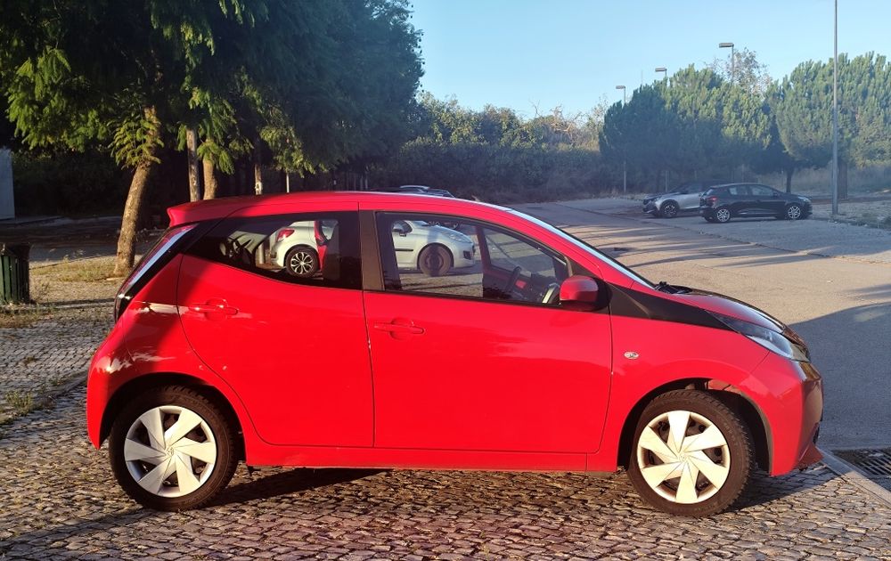 Toyota Aygo 1.0 VVT-i, X- Play+X-Touch + Ac