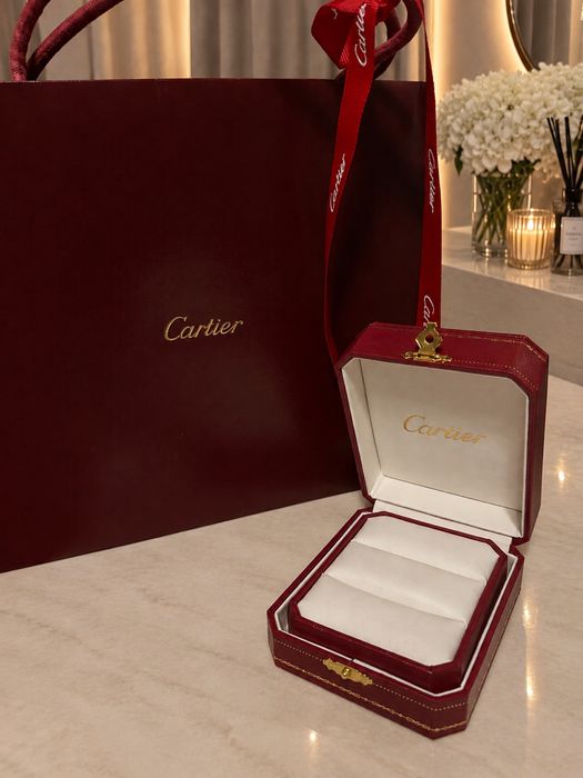 Коробка для обручок від Cartier