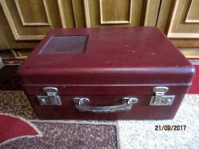 Elac electroacustic Miracord радио граммофон 1951 года