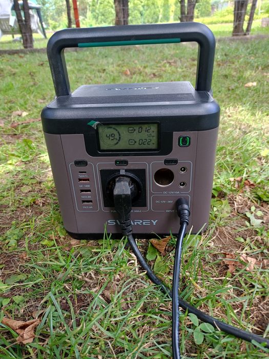 Stacja zasilania Swarey 518 Wh plus panel solarny 100 W