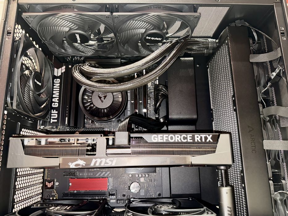 Komputer MSI RTX 5080 Ryzen 9800X3D 64GB RAM DDR5 CL28 3TB SSD AIO