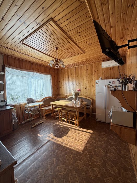 Продам приватний будинок в місті Ізюм