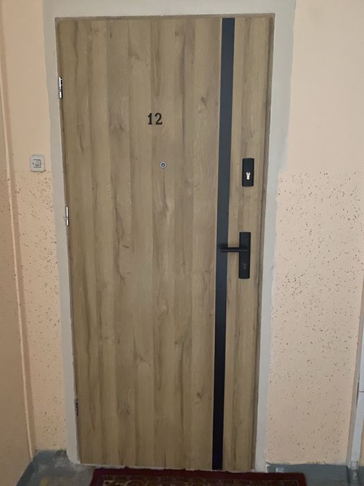 Sprzedam lub zamienie na mniejsze do 35m2 mieszkanie os. Przylesie