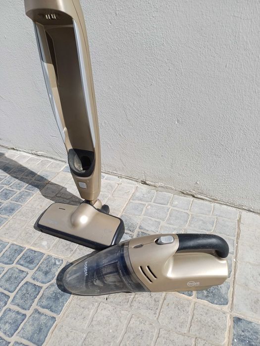 Aspirador vertical Bosch