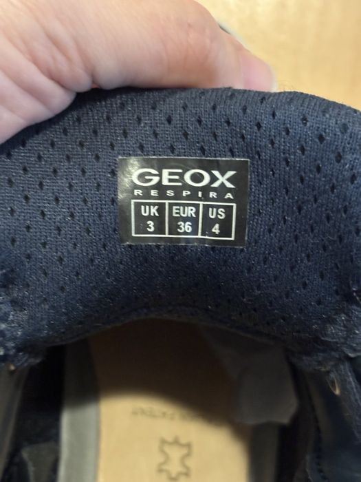 Боти  Geox на підлітка 36 розмір