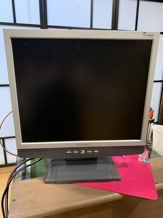 Monitor Samtron 17”507562533753999363