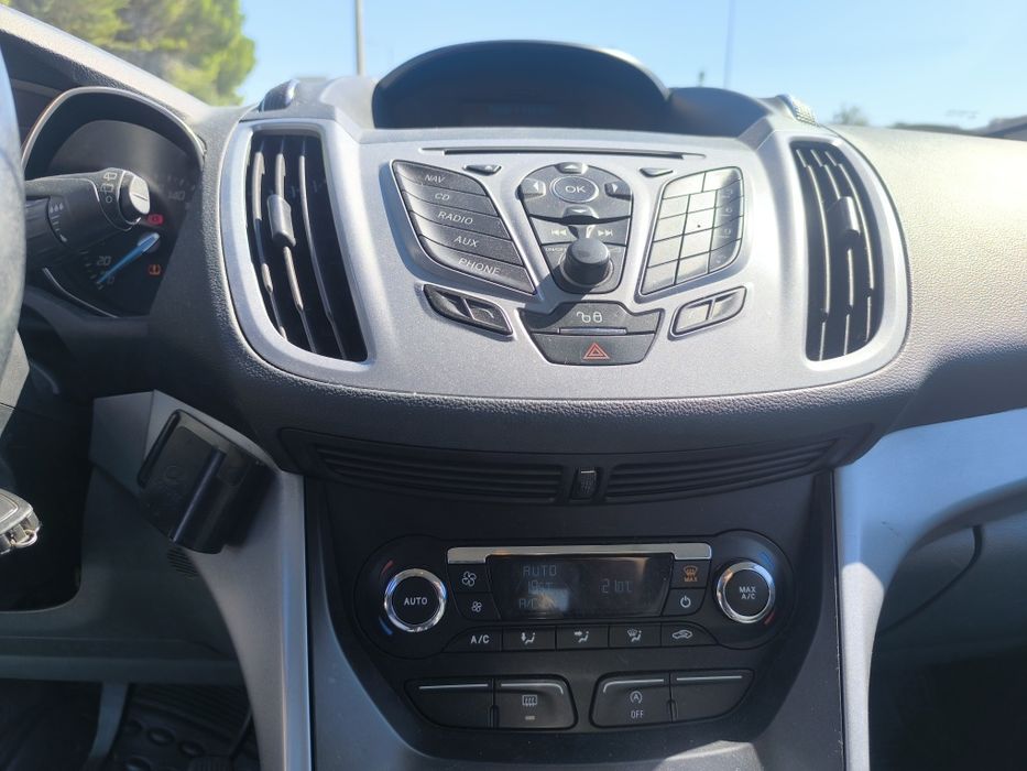 Ford C-Max 1.6 diesel 2015 muito estimada
