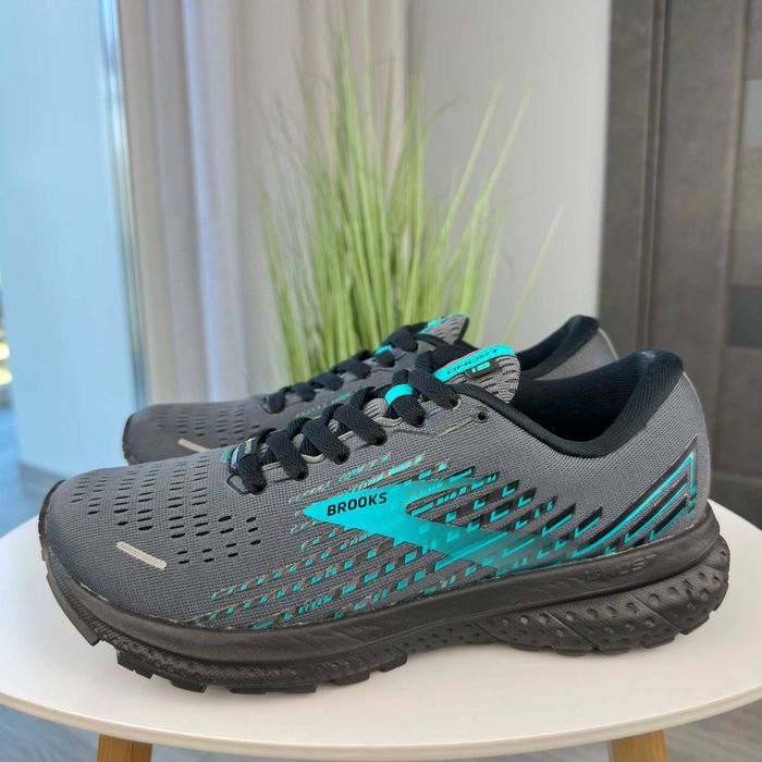 ghost - купити жіноче взуття - Ціна на OLX.ua