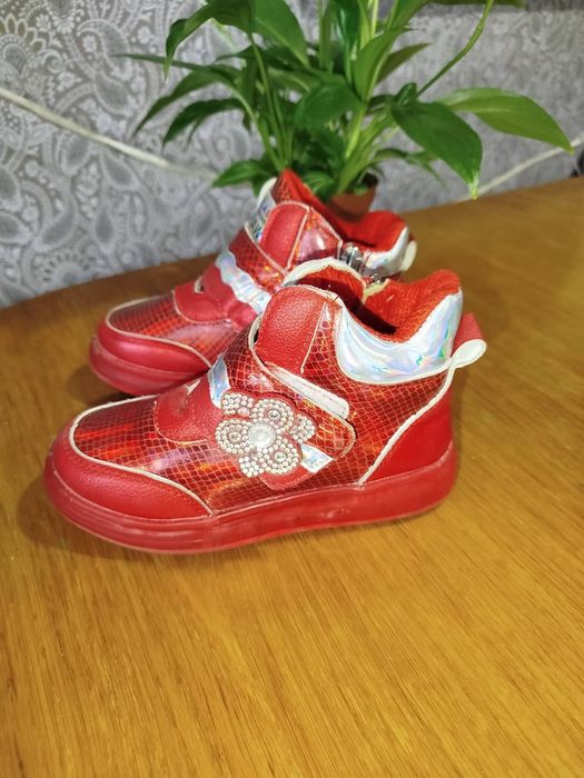 Демісезонні черевички для дівчинки