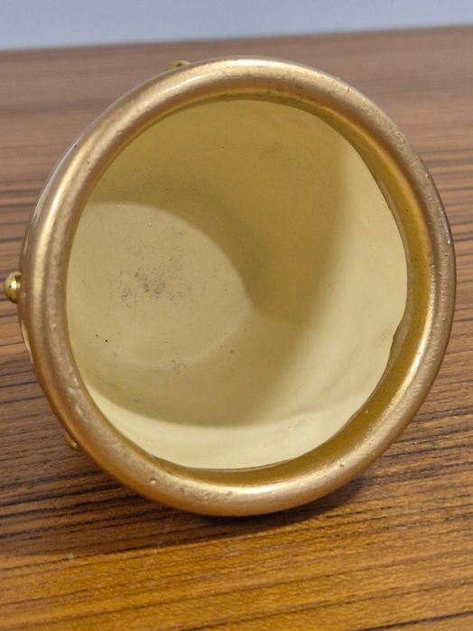 Mała osłonka ceramiczna na doniczkę