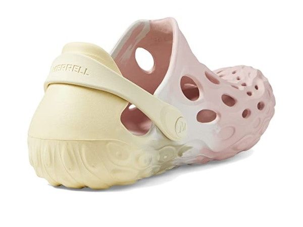 Стильні та модні жіночі сандалі Merrell